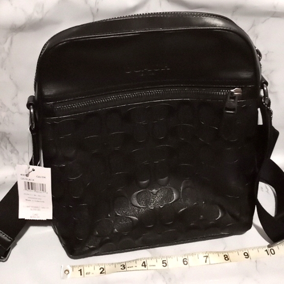 Coach Handbags - COACH  BLACK  Shoulder PURSE/ Bag